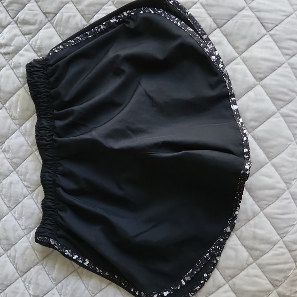 Brand New Nike Dri-Fit Running Shorts - Picture 2 of 4